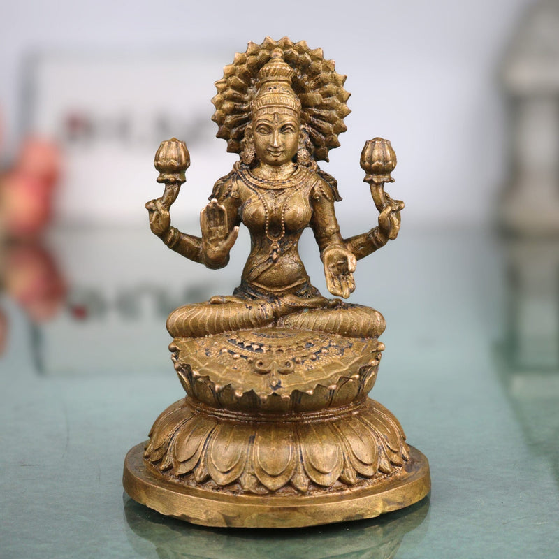 Handcrafted Bronze Mahalakshmi Idol, Panchaloha Lakshmi Murti, Kanchu Kansa Gajalakshmi Statue, Traditional Chola Art Shri Lakshmi Vigraham for Home & Pooja, Brown, 3 Inch, 1 Piece