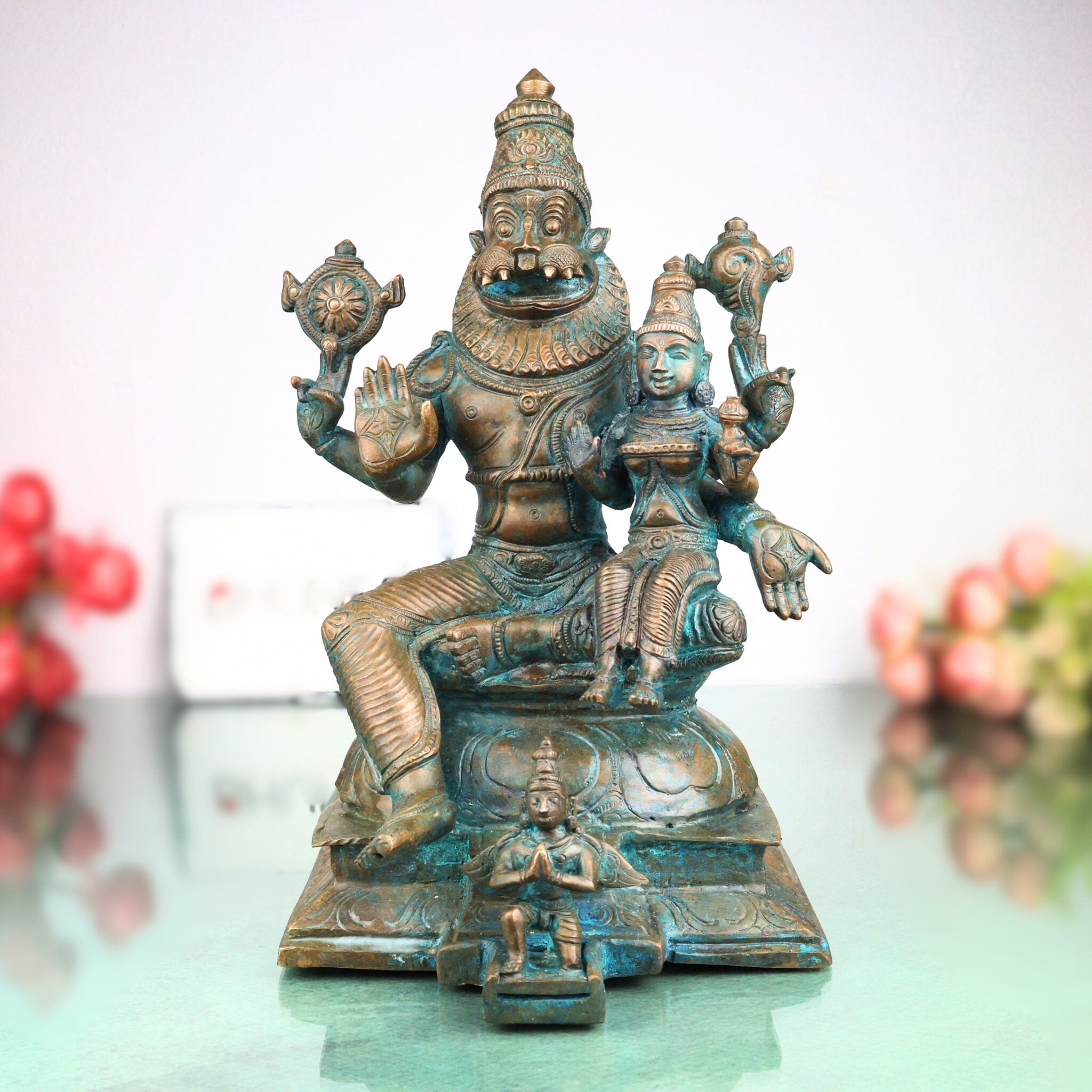 Handcrafted Bronze Lakshmi Narasimha Idol | Sri Lakshmi Narasimha Swamy Murti | Panchaloha Chola Art Vaishnava Vigraha for Temple & Home, Brown, 12 Inch, 1 Piece