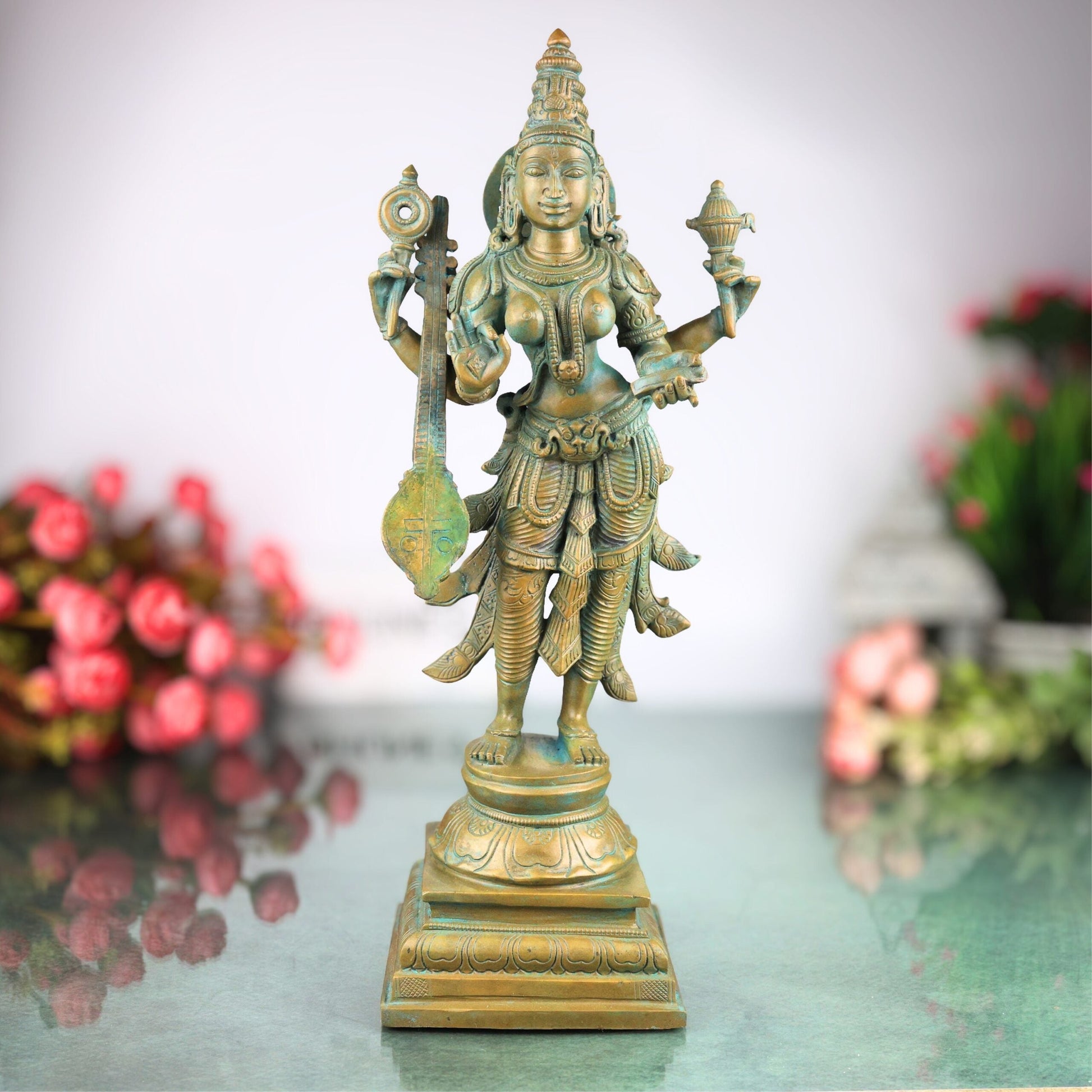 Bronze Saraswati Idol, Saraswathi Sharada Vagdevi Bharati Vidya Devi Veena Vadini Murti, Brown, 15 Inch, 1 Piece