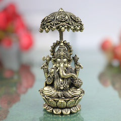 Brass Ganesha Idol with Umbrella, Handcrafted Vinayaka Ganapati Vinayagar Pillaiyar Murti, Mangalmurti Vighnaharta for Pooja Home Decor Gifts, Gold, 4.5 Inch, 1 Piece
