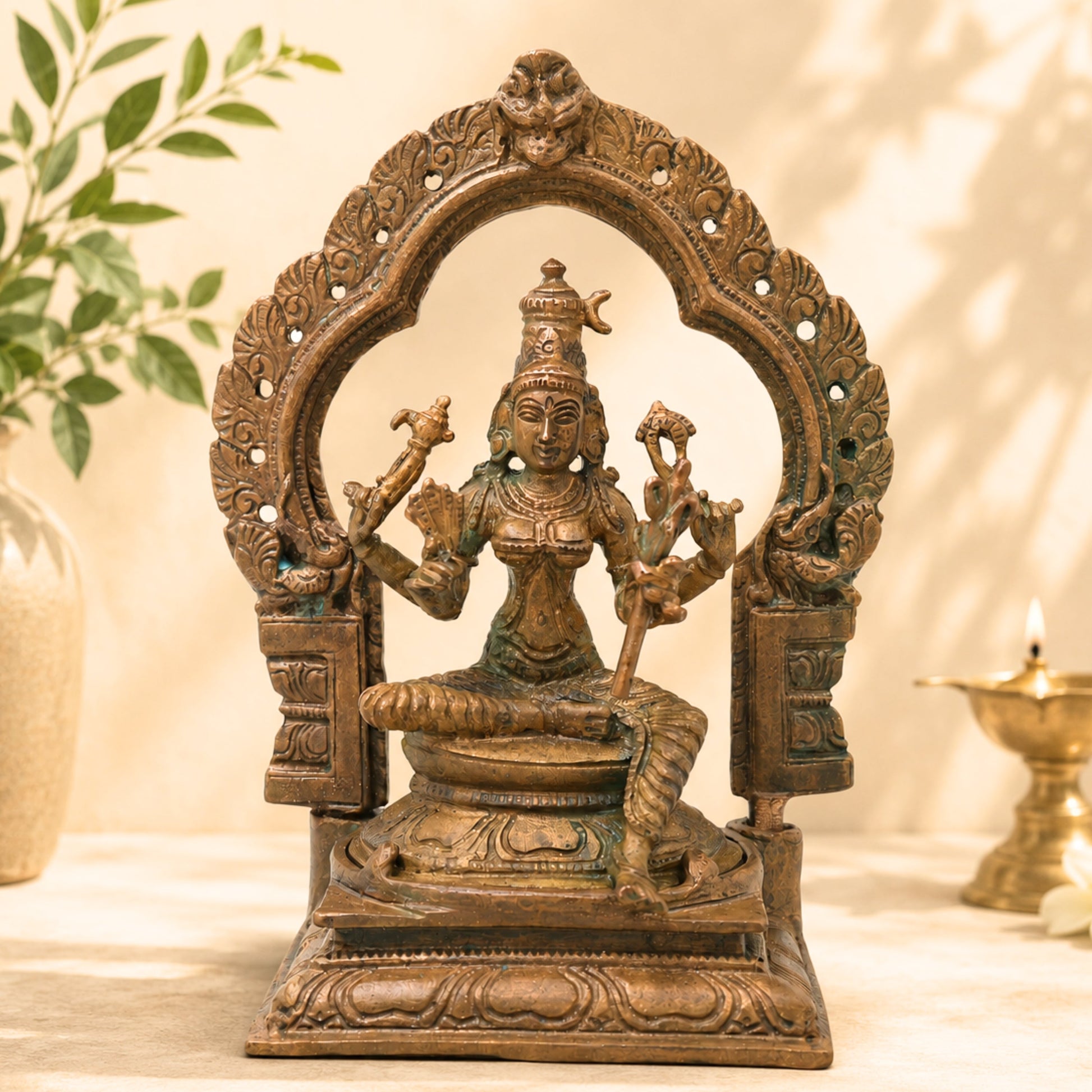 Bronze Raja Rajeshwari Amman Idol Lalita Tripurasundari Parashakti Devi Murti for Pooja Home Decor, Brown, 5 Inch, 1 Piece