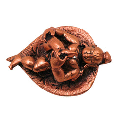 Copper Bala Krishna Idol on Leaf,Laddu Gopal Tamra Bal Gopal Balkrishna Murti Natkhat Kanhaiya Nandlal Navneet Makhan Chor Child Krishna Vigraha for Home Pooja Temple Decor, Brown, 1 Inch, 1 Piece