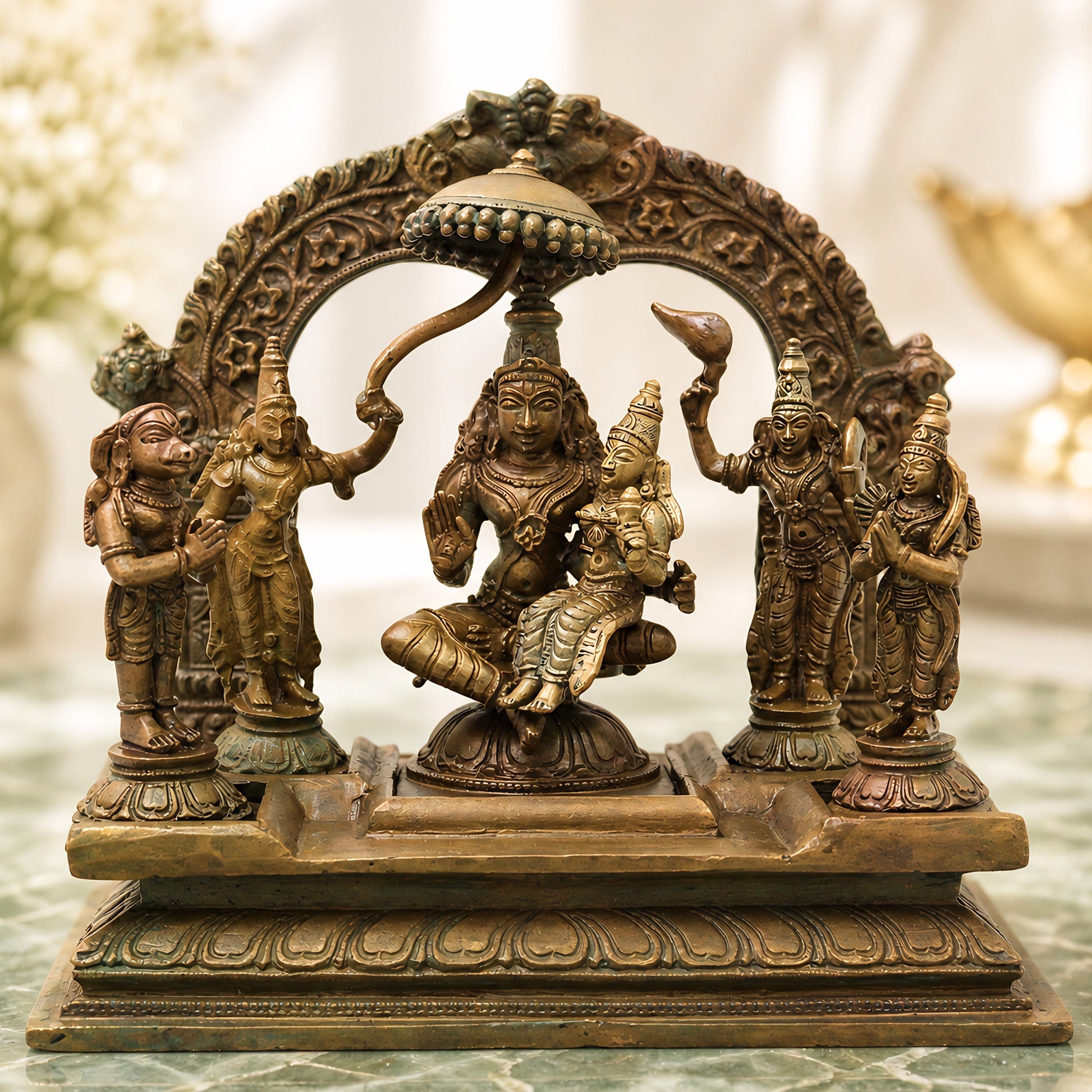 Bronze Vishnu Darbar Lakshmi Narayan Sriman Narayana Perumal Vaikuntha Murti Idol, Brown, 6 Inch, 1 Piece