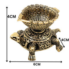 Brass Kurma Deepam Tortoise Lamp Peetal Kachhua Diya Aamai Vilakku Vishnu Kurma Avatar Vastu Puja Oil Lamp Home Decor Gift, Gold, 1.5 Inch, 1 Piece