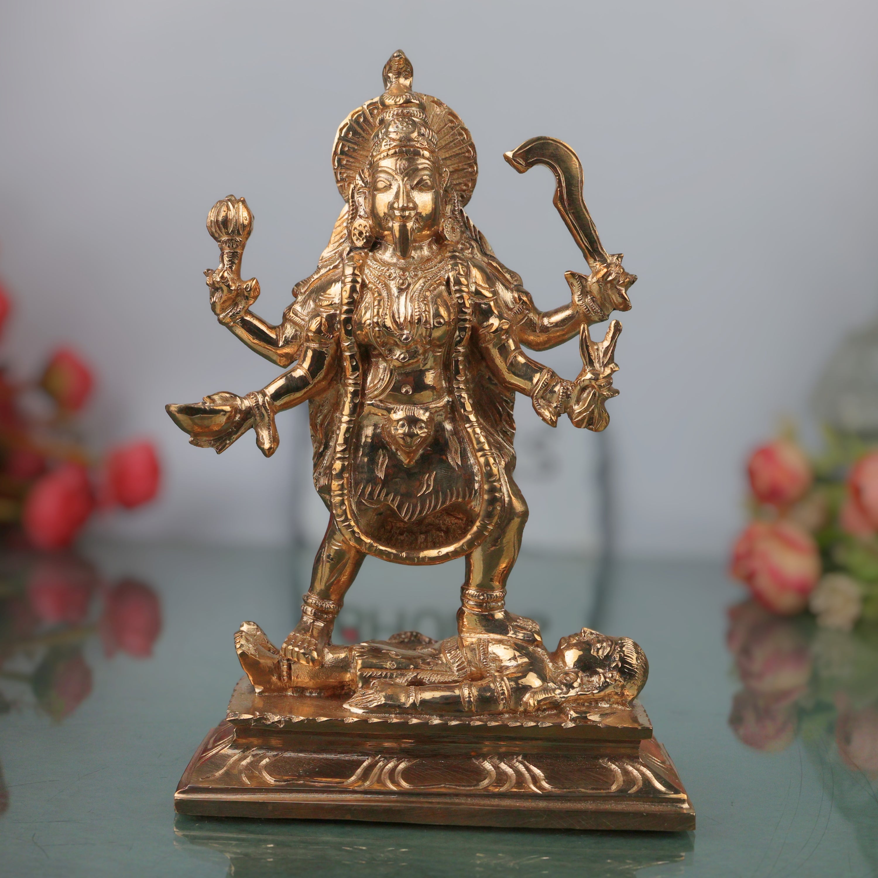 Bronze Kali Mata Idol Mahakali Murti Maa Kali Statue Bhadrakali Kalika Devi Dakshina Kali Adi Shakti Goddess Panchaloha Style Chola Art Handcrafted Kali Devi Vigraha for Home Temple Pooja Decor, Gold, 6.5 Inch, 1 Piece