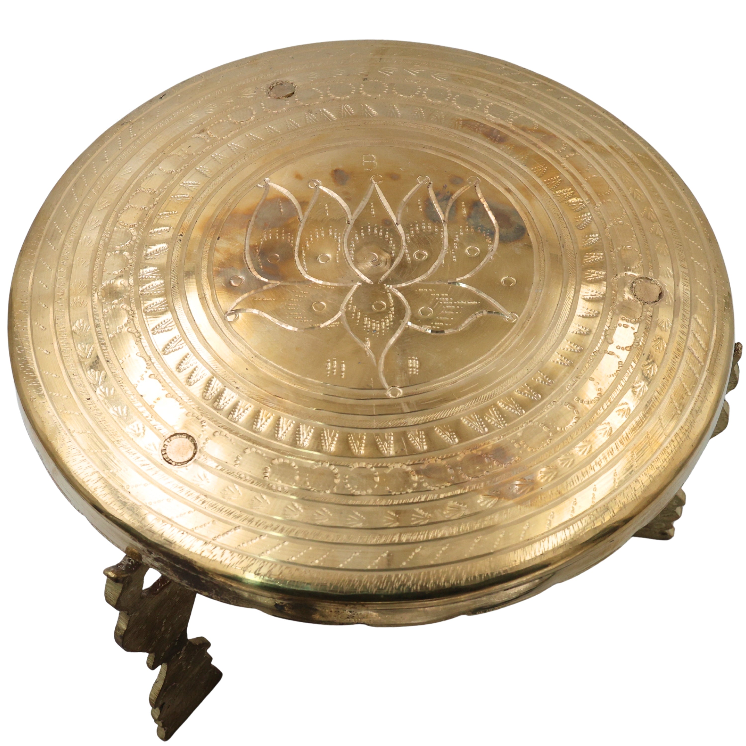 Brass Pooja Chowki, Peetal Pooja Peeth, Brass Bajot Patla, Murti Aasan Simhasanam, Dev Peeth Vedika, Brass Idol Stand, Mandir Platform, Havan Kalash Chowki for Home Temple Decor, Gold, 5.5 Inch, 1 Piece