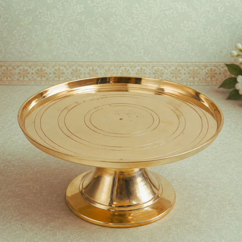 Brass Round Pooja Stand Chowki Peetham Singhasan Circular Idol Display Base Peetal Pittal Hittale Murti Asana Pedestal for God Idol Diya Urli Temple Mandir Decor, Gold, 3 Inch, 1 Piece