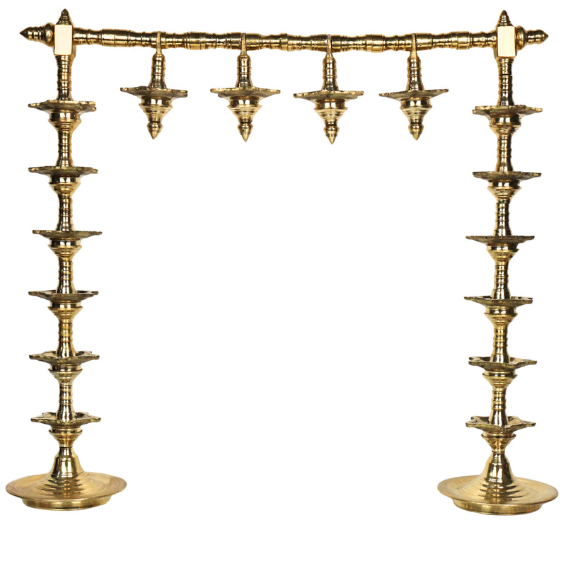 Brass Lamp Stand Deepa Stambh Kuthu Vilakku Nilavilakku Samai Pooja Deepam Stand Traditional Peetal Pittalai Vilakku Diya Stand Temple Lamp Stand Heavy Brass Akhand Jyot Pooja Lamp Stand 56 cm, Gold, 22 Inch, 1 Piece