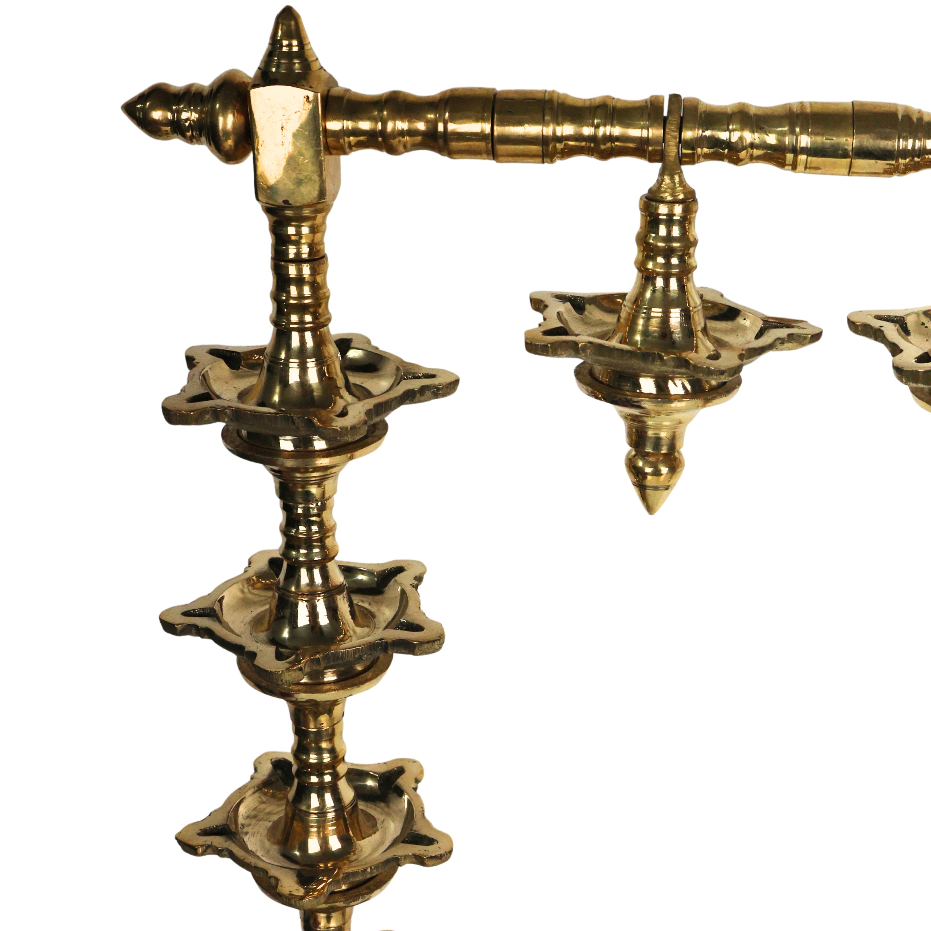 Brass Traditional Deepa Stambh Lamp Stand Kuthu Vilakku Nilavilakku Samai Peetal Pittalai Temple Pooja Oil Lamp Stand Large Floor Diya Stand South Indian Mandir Deepam Stand Decorative Brass Vilakku, Gold, 30.5 Inch, 1 Piece