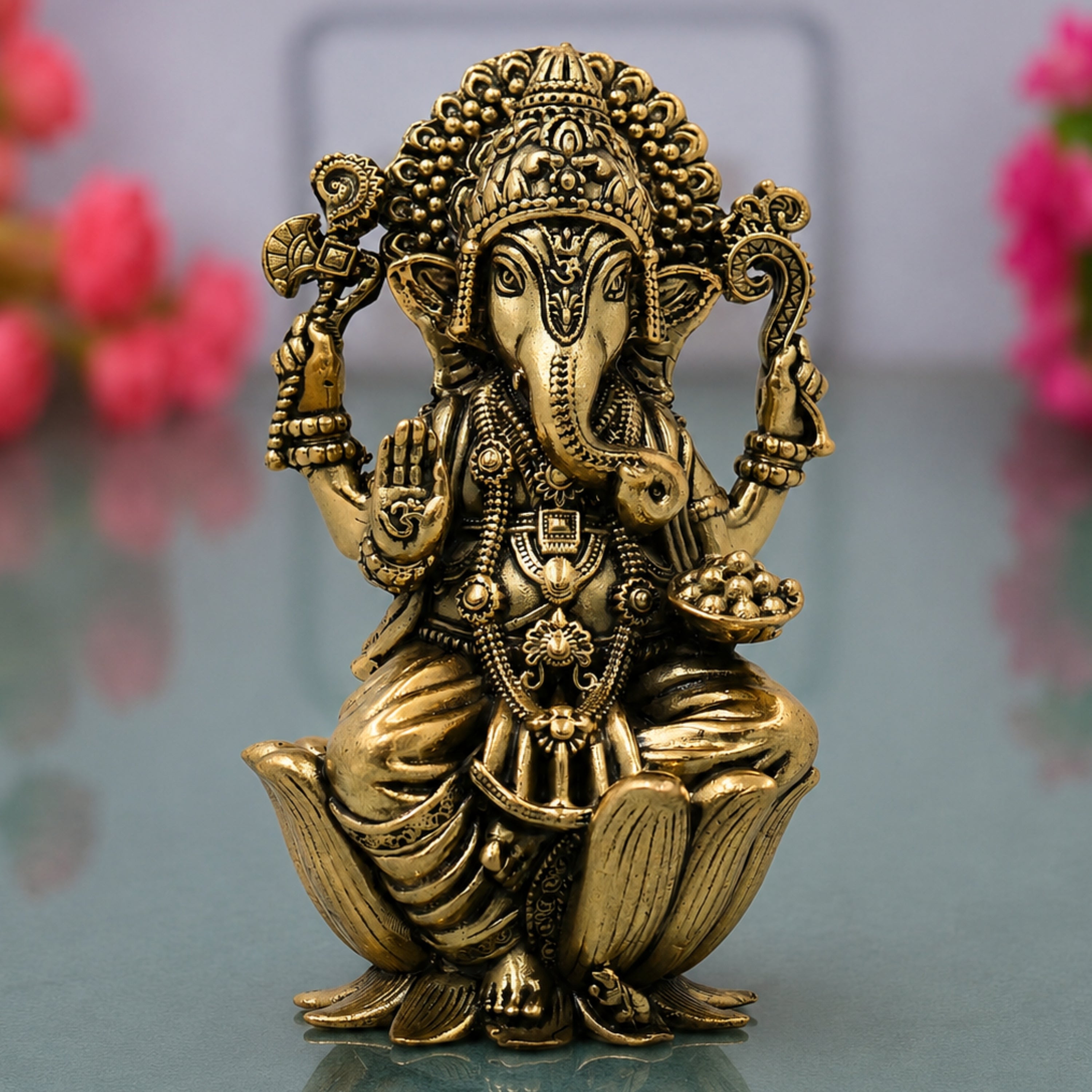 Brass Ganesha Idol Handcrafted Traditional Ganpati Vinayaka Murti for Pooja Home Decor & Gifting, Gold, 4 Inch, 1 Piece