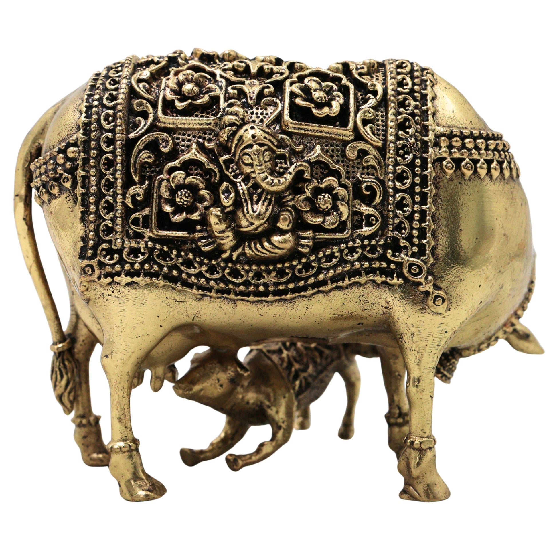 Brass Handcrafted Kamdhenu Gomata Idol for Pooja, Vastu, Home Decor & Traditional Spiritual Gifting, Gold, 3 Inch, 1 Piece
