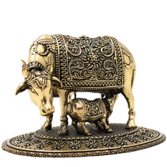 Brass Kamdhenu Gomata Idol with Calf for Pooja, Vastu & Home Decor, Handcrafted Traditional Murti, Gold, 3.5 Inch, 1 Piece