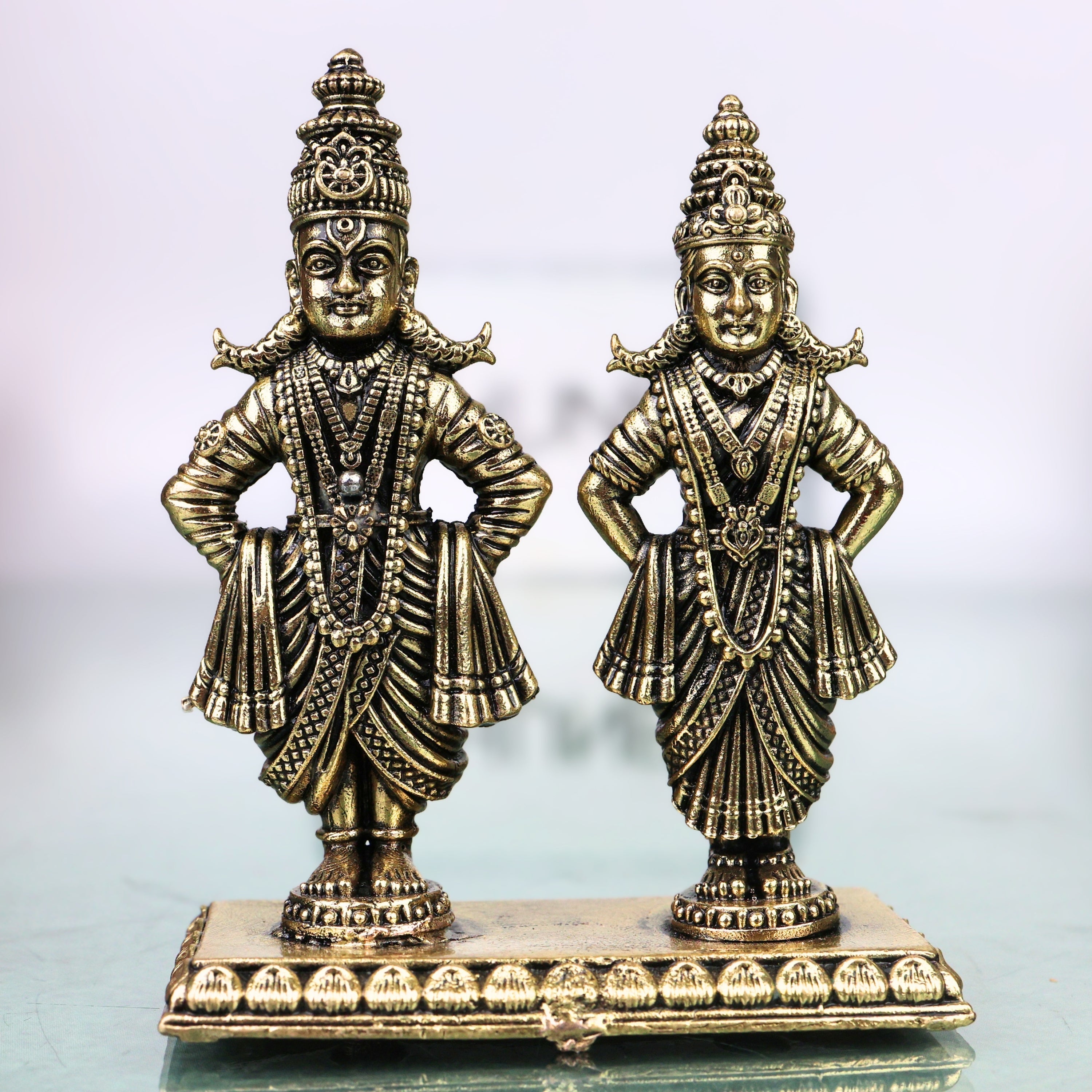 Brass Vittal Rukmini Idol Panduranga Vithoba Handcrafted Chola Murti for Pooja Home Decor Gifting, Gold, 3 Inch, 1 Piece