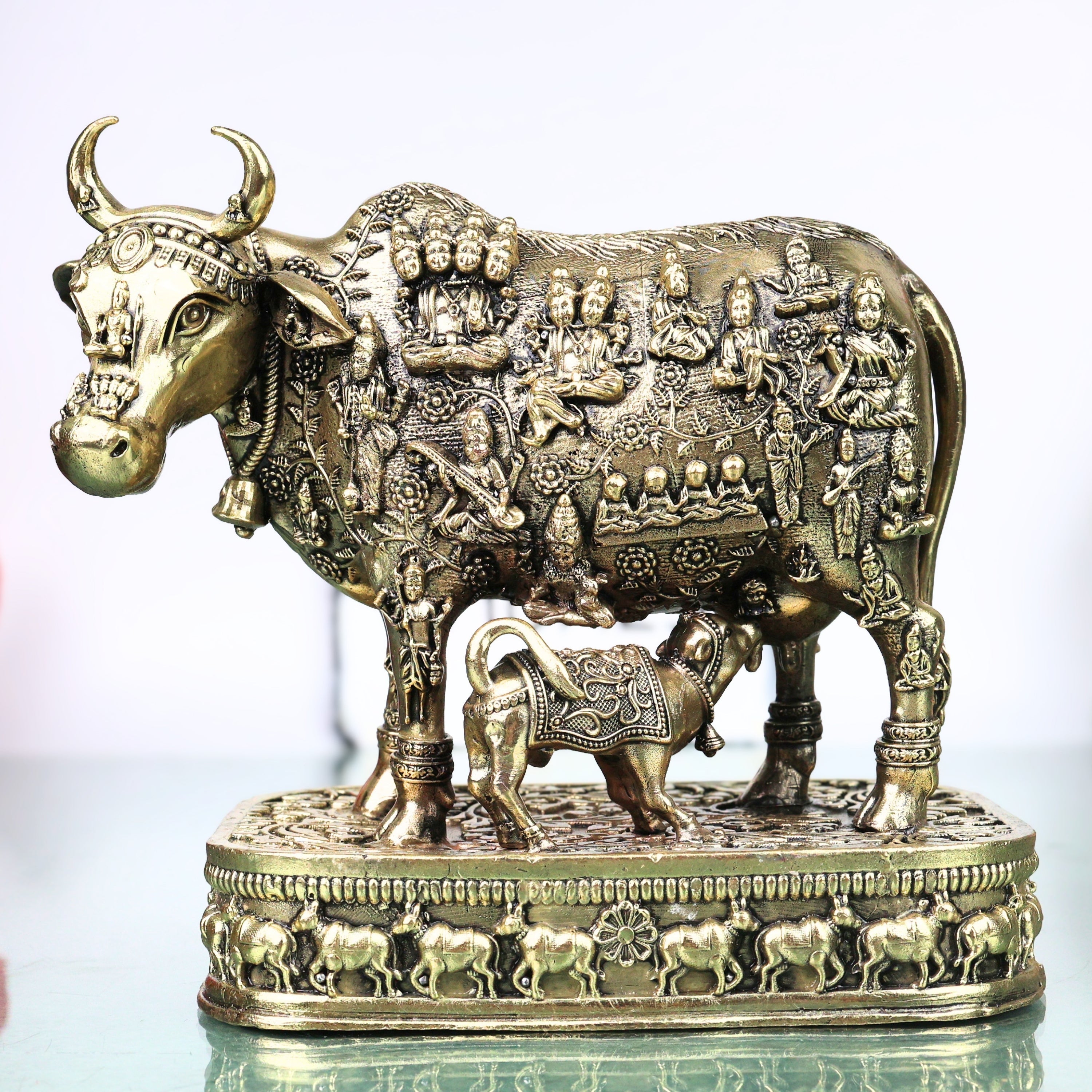 Brass Kamdhenu Gomata Surabhi Idol for Pooja Vastu Home Decor Traditional Handcrafted Chola Statue, Gold, 6 Inch, 1 Piece