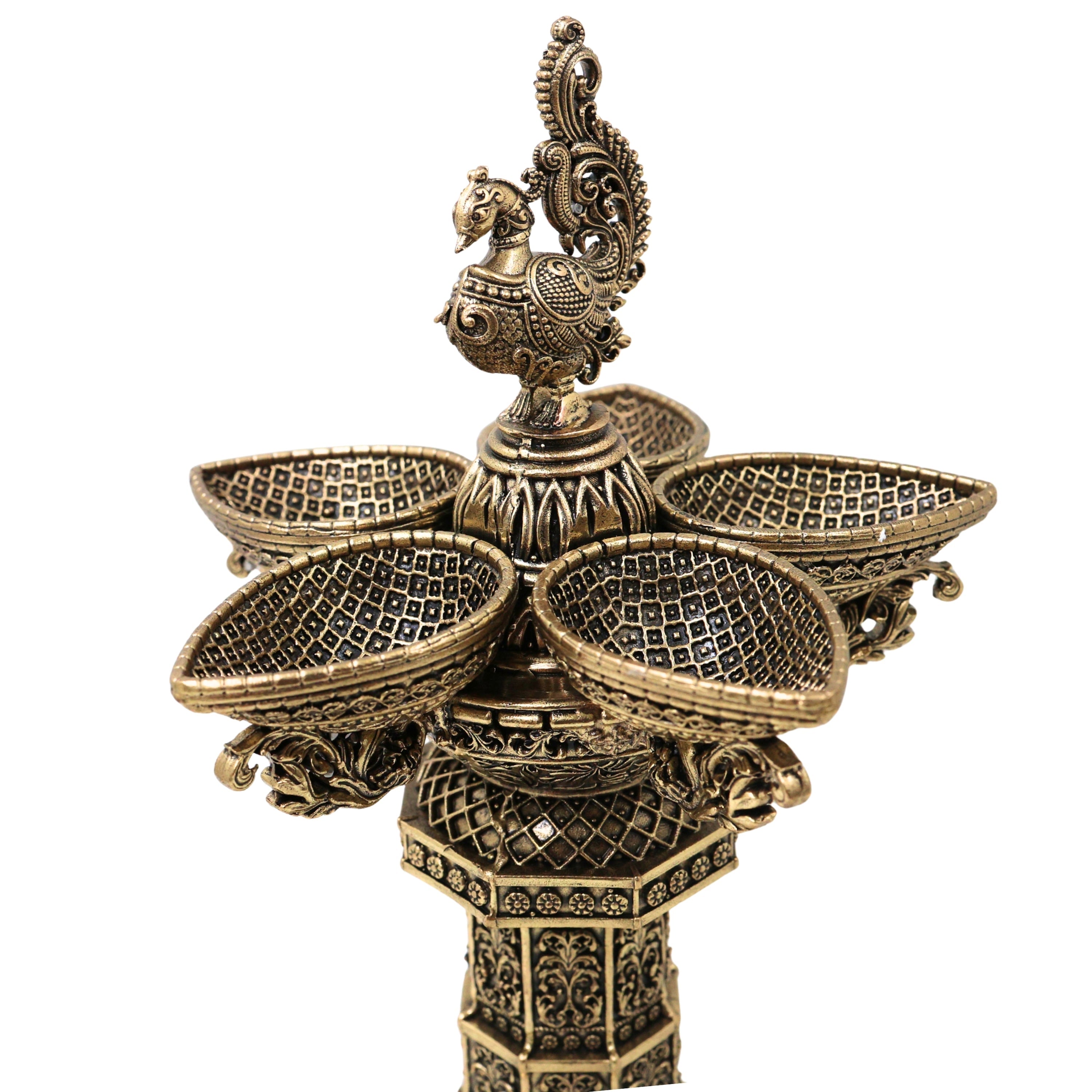 Brass Handcrafted Peacock Lamp, Traditional Mayil Vilakku Deepam for Pooja, Home Decor & Gifting, Gold, 6.5 Inch, 1 Piece