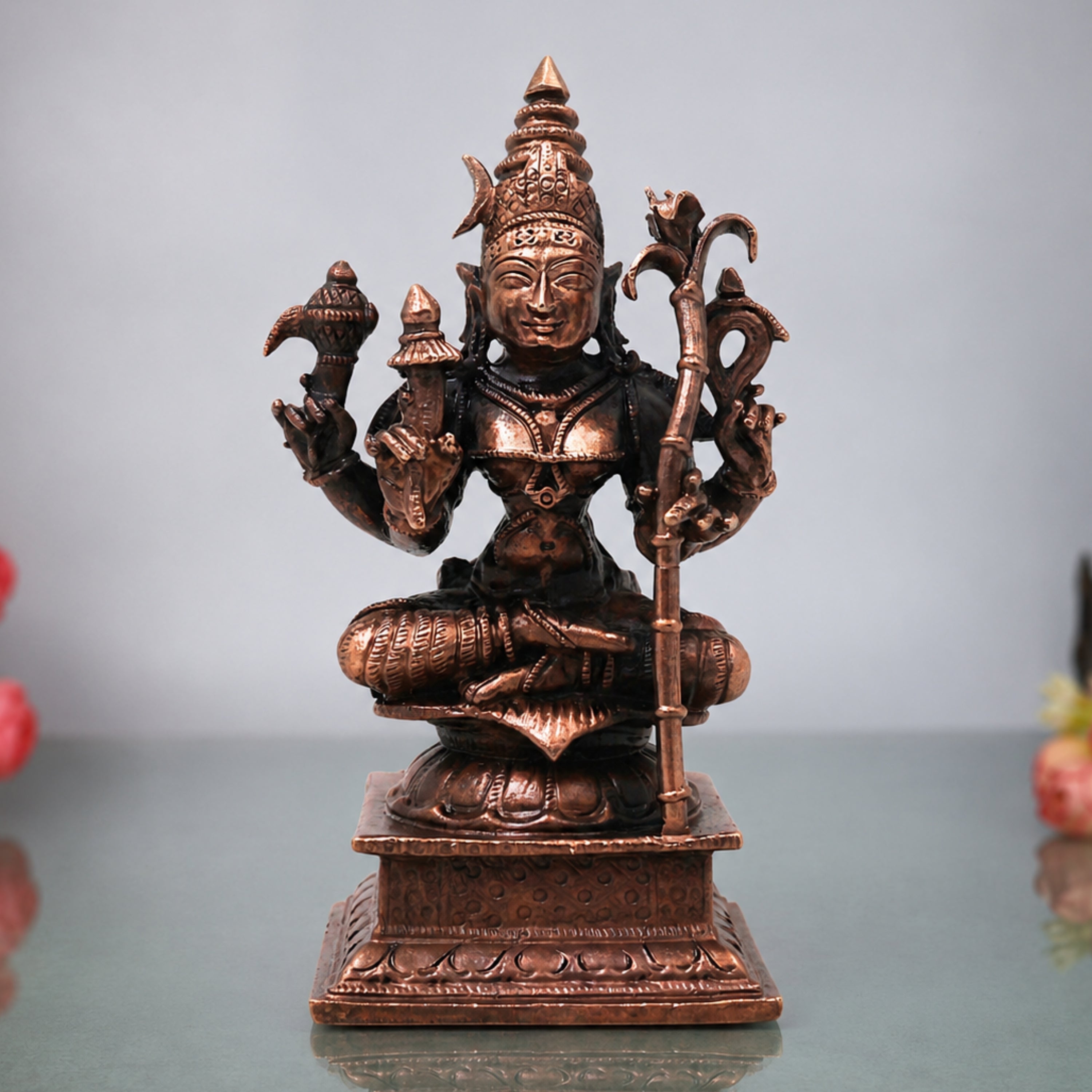Copper Kamakshi Devi Idol, Handmade Tamra Kamakshi Taamra Devi Thamira Amman Tamba Kamakshi for Home Mandir, Navratri Pooja &amp; Spiritual Decor, Brown, 4 Inch, 1 Piece