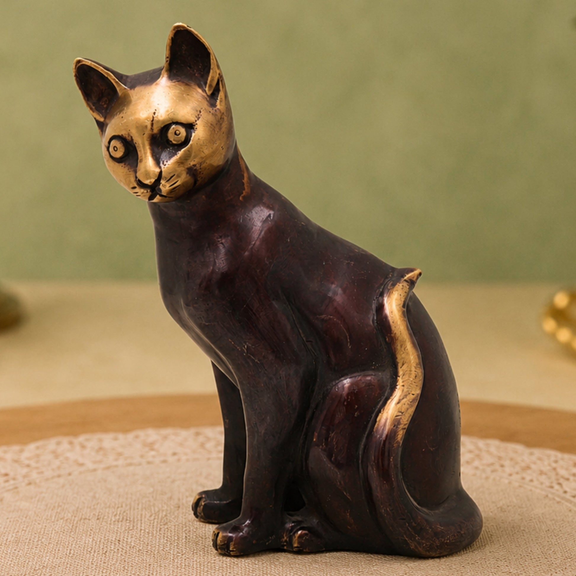 Brass Cat Idol Sculpture for Vastu Home Decor Gifting Traditional Handcrafted Chola Style Murti, Gold, 8 Inch, 1 Piece