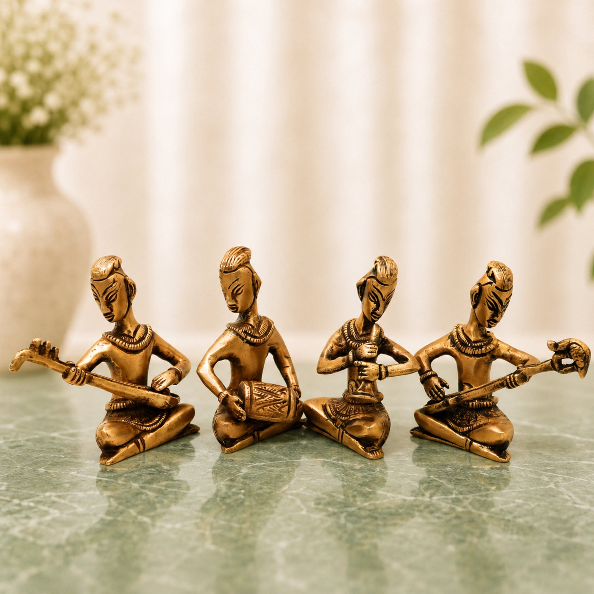 Handcrafted Brass Musician Set 4 Sculpture Traditional Musical Figurine Decorative Orchestra Idol for Home Decor, Pooja &amp; Gifting, Gold, 4 Inch, 1 Piece