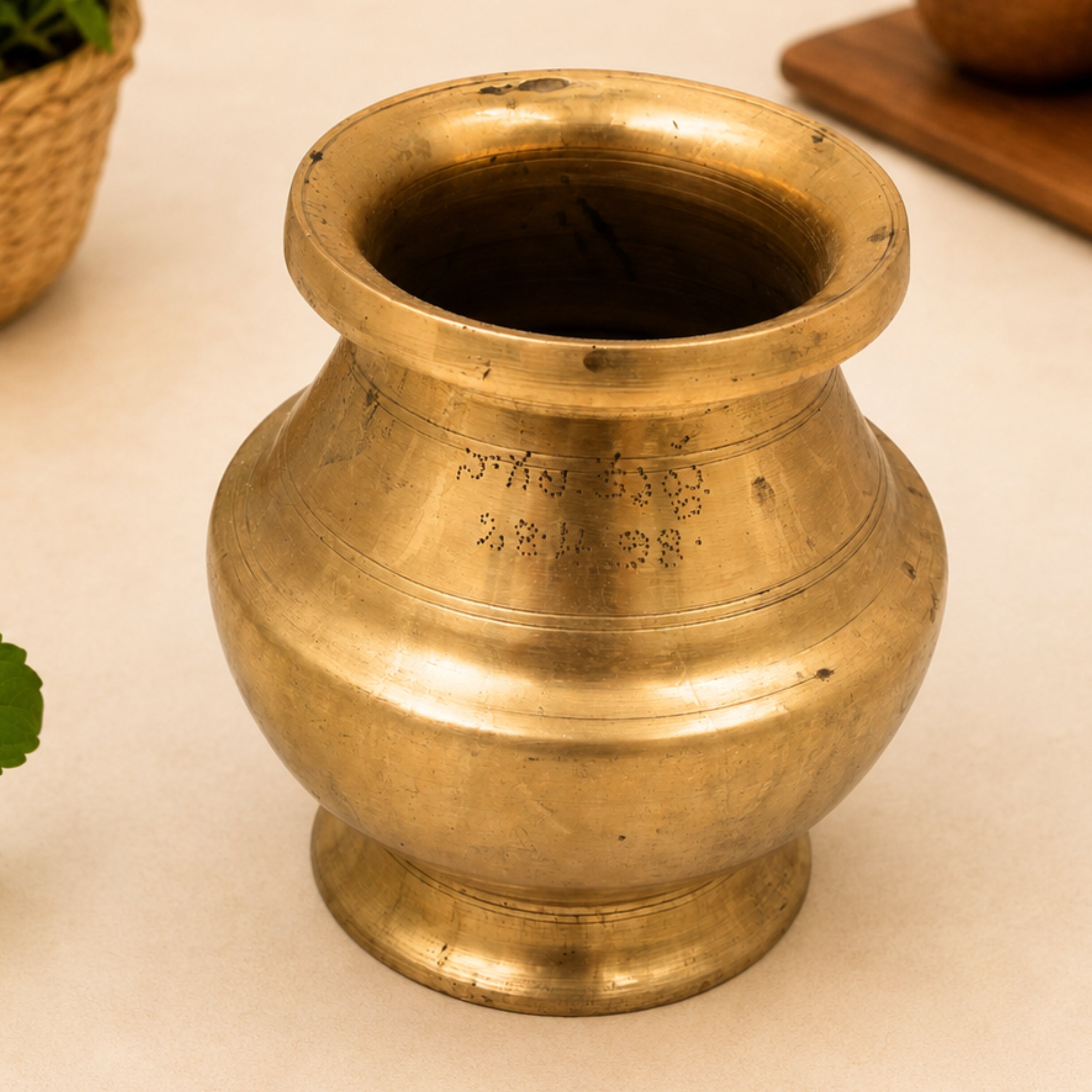 Brass Vintage Chambu Lota Kalash for Pooja, Abhishekam, Temple Decor, Handcrafted Traditional Chola Vessel Gift, Gold, 5 Inch, 1 Piece