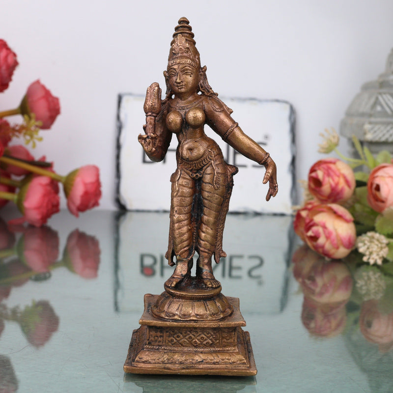Copper Shridevi Idol Handcrafted Sri Devi Mahalakshmi Murti Traditional Chola Statue for Pooja Decor & Gifting , Brown, 5 Inch, 1 Piece