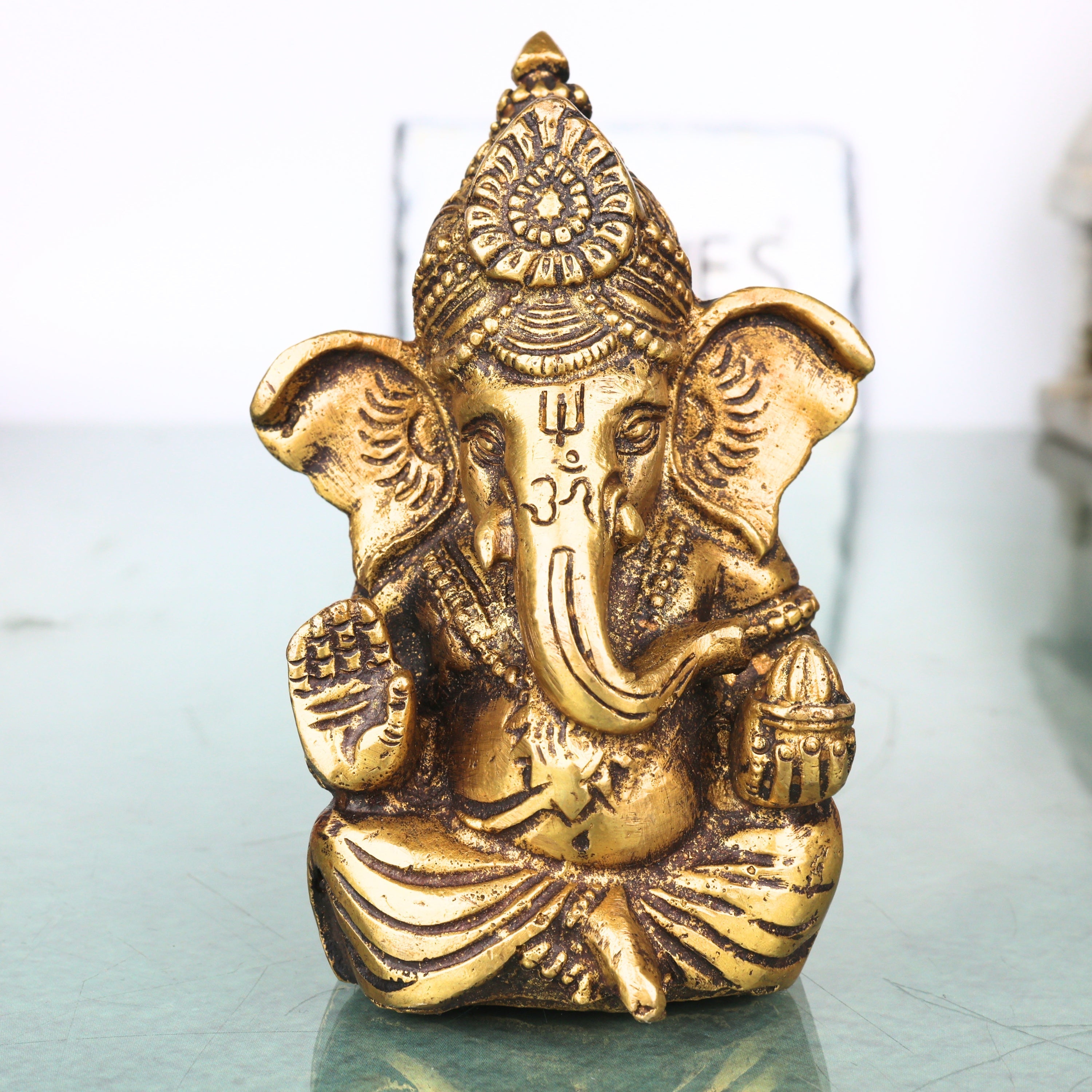 Brass Ganapati Idol Handcrafted Traditional Chola Style Vinayaka Murti for Pooja Home Decor & Gifting, Gold, 4 Inch, 1 Piece