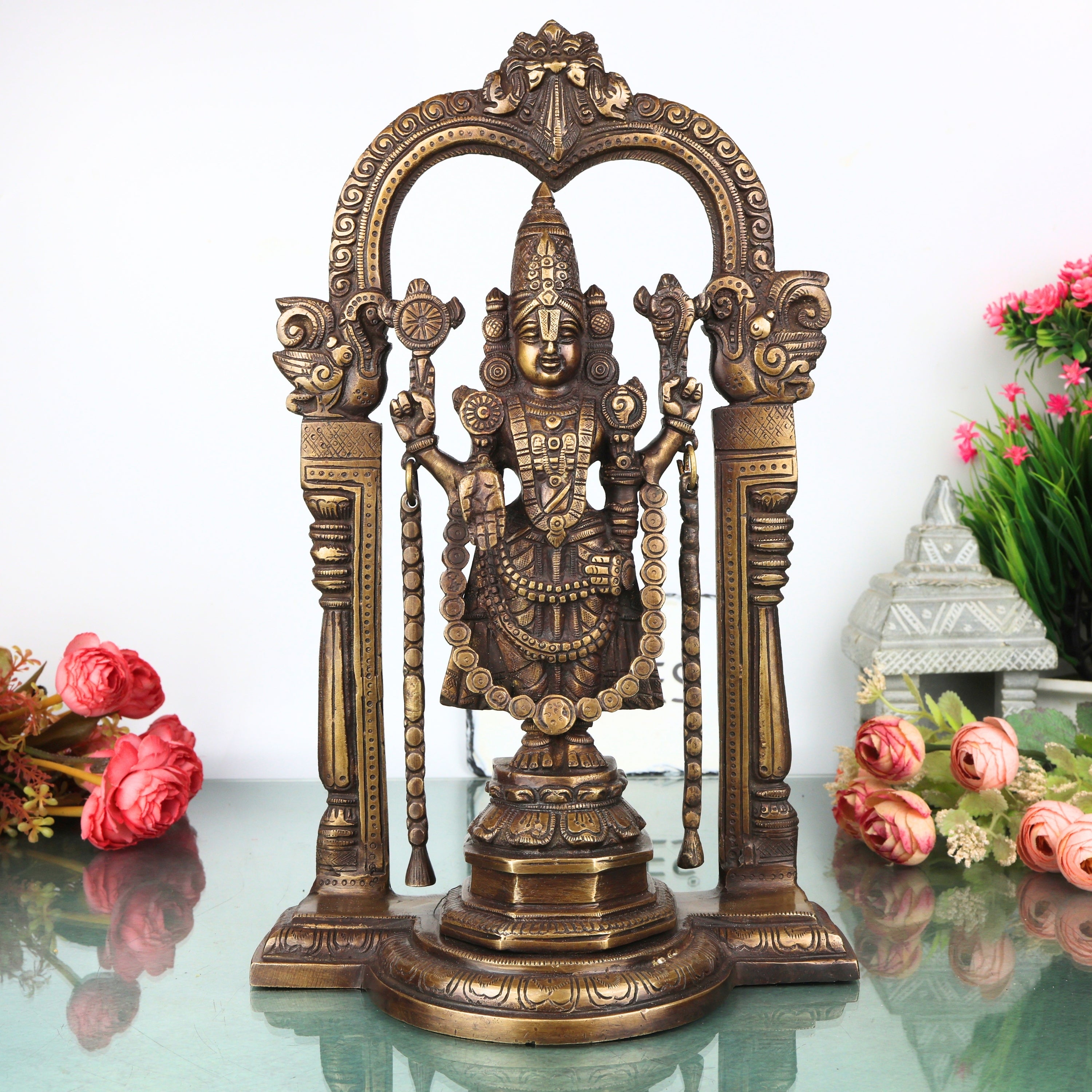 Brass Balaji Sculpture Idol, Handcrafted Sri Venkateswara Srinivasa Murti for Pooja, Home Decor & Gifting, Gold, 14.5 Inch, 1 Piece