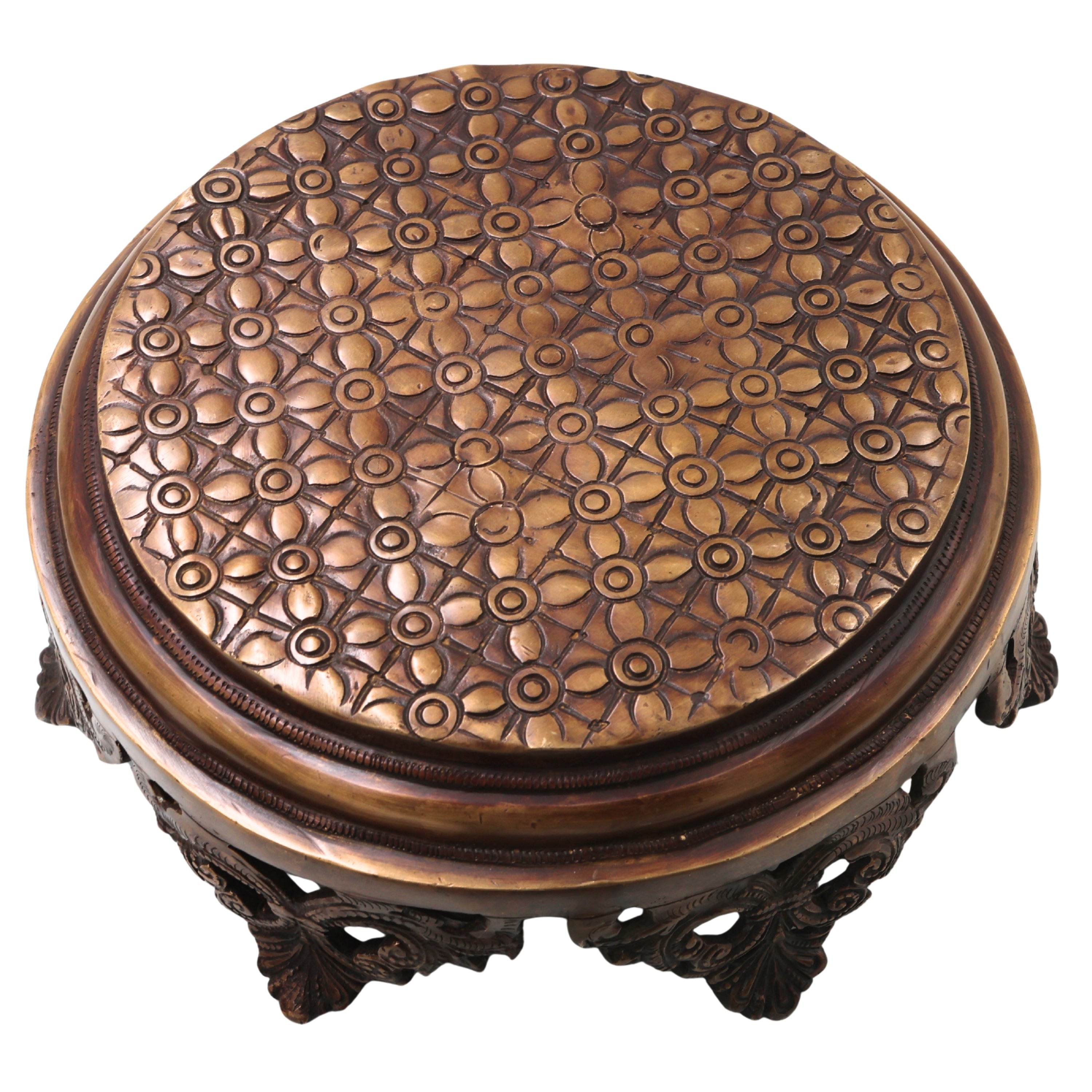 Brass Chowki Peetham, Handcrafted Murti Vigraha Pedestal for Pooja, Mandir Decor & Spiritual Gifting, Gold, 4.5 Inch, 1 Piece