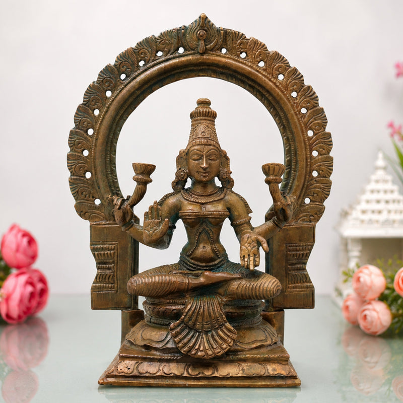Bronze Lakshmi Idol Murti, Mahalakshmi Goddess Statue for Pooja, Home Decor & Spiritual Gifting, Brown, 7.5 Inch, 1 Piece