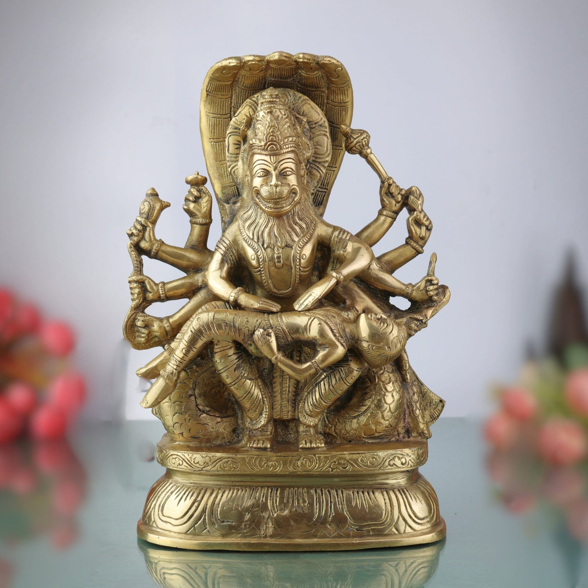 Ugra Narasimha Brass Idol Killing Hiranyakashipu, Lakshmi Narasimha Murti, Veera Narasimha Vigraha, Lord Narasimha Pooja Statue, Prahlada Protection Sculpture,Gold, 12 Inch, 1 Piece