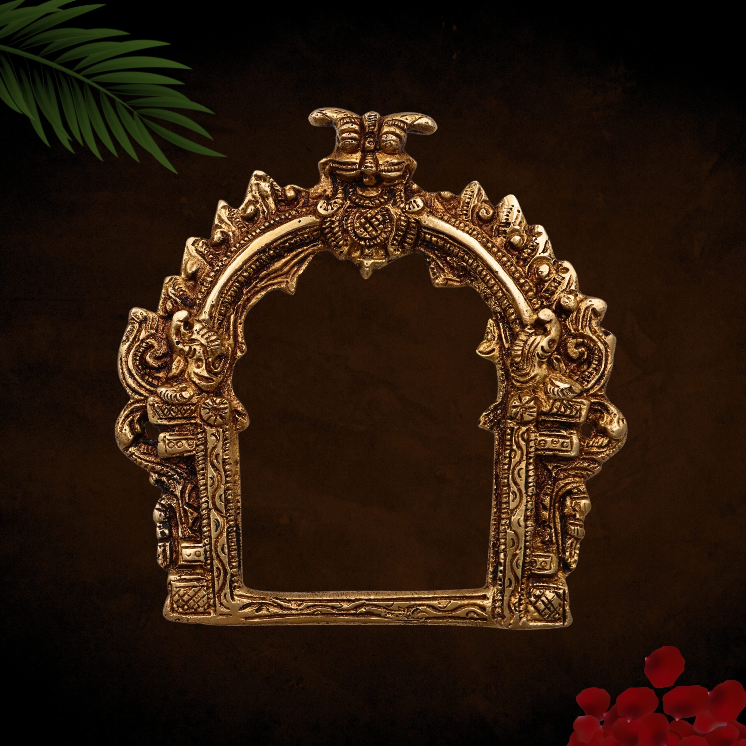 Small Brass Prabhavali Arch Frame for Deity | Temple Wall Hanging Prabhawali Prabhaval Decor | Handcrafted Prabhavali for Pooja Mandir Backdrop, Gold, 5 Inch, 1 Piece