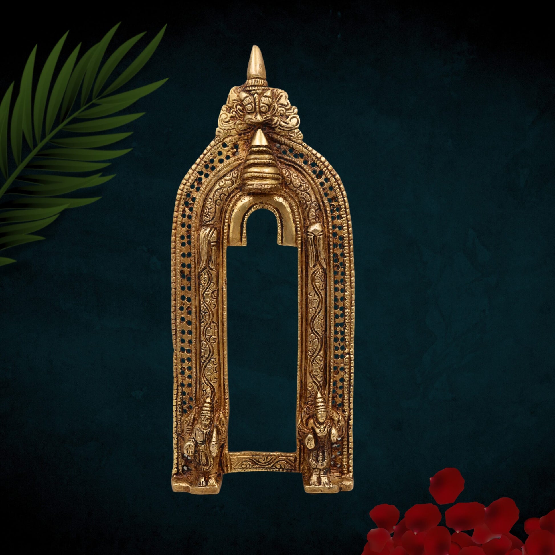 Bhunes Brass Handcrafted Prabhavali Arch Frame – Temple Wall Hanging with Kirtimukha for Deities | Traditional Brass Backdrop for Home Mandir Decor, Gold, 13 Inch, 1 Piece