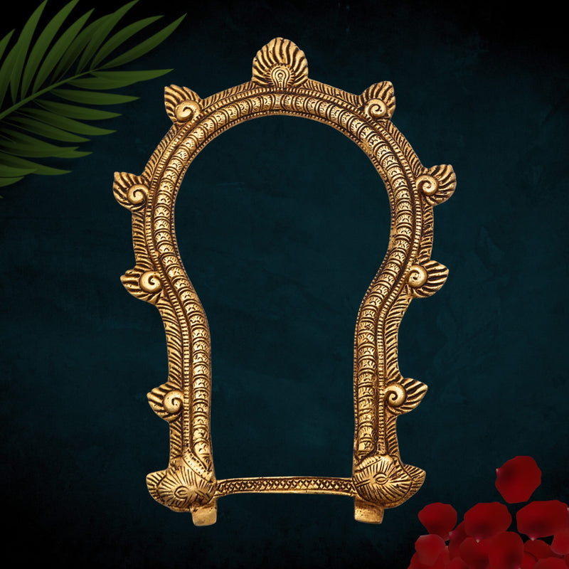Bhunes Brass Traditional Prabhavali Arch Frame – Wall Hanging Prabhawali for Home Temple & Deity Backdrop | Prabhaval Decor for Pooja Room, Gold, 10.5 Inch, 1 Piece