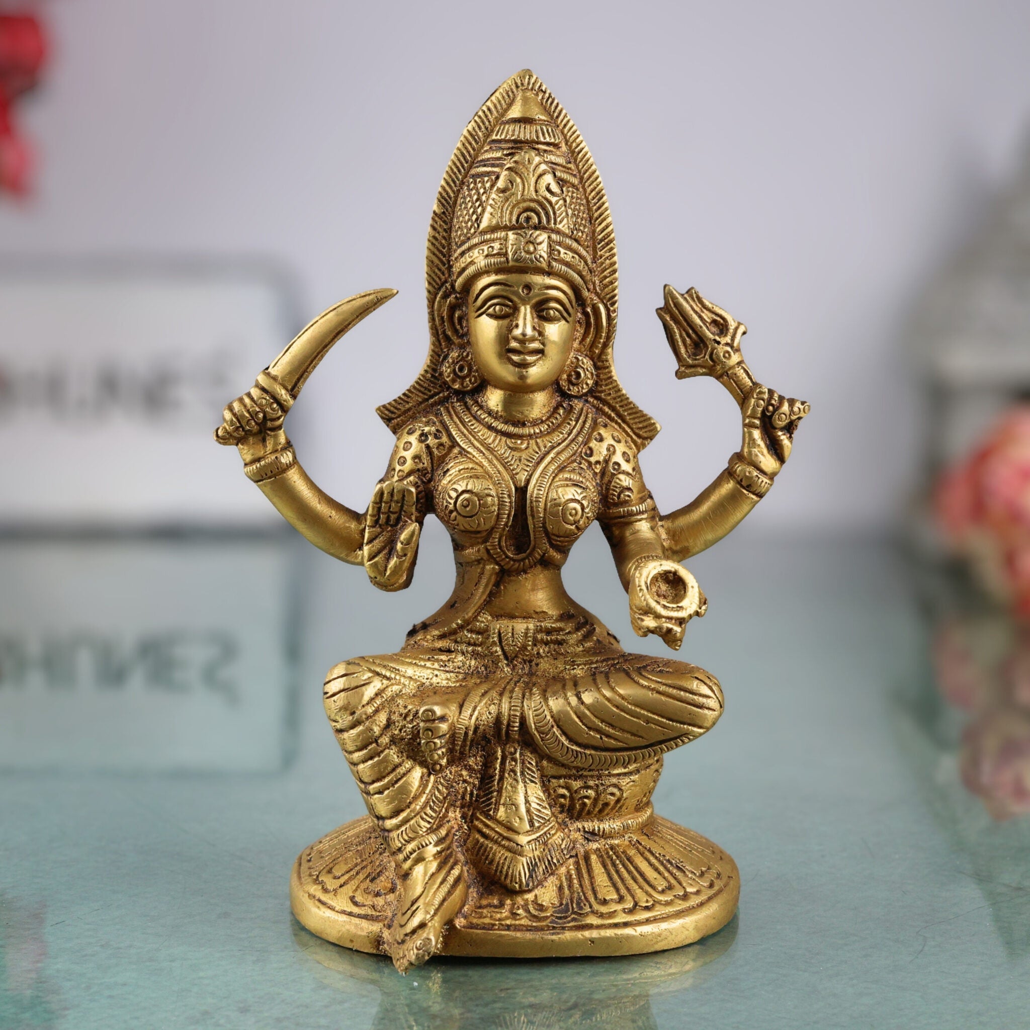 Brass Mariamman Idol, Mariyamma Devi Statue, Muthu Mariamman Vigraham for Pooja & Home Decor, Gold, 7 Inch, 1 Piece