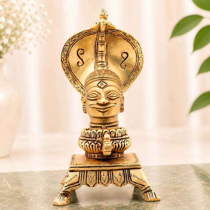 Brass Shiva head with Sheshnag, Handcrafted Shivling Idol Shivalingam Jyotirlinga Mahalingam Banalinga Narmadeshwar Lingam for Home Temple Puja & Gifting, Gold, 7 Inch, 1 Piece