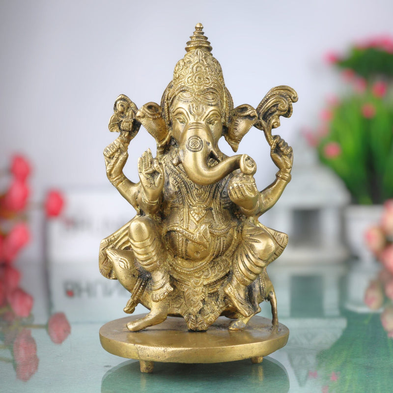 Handcrafted Brass Ganesha Idol | Vinayaka Ganpati Murti in Peetal for Home Temple, Vastu, Pooja Decor & Gifting – Ekadanta, Pillaiyar, Siddhivinayak Statue,Gold, 9 Inch, 1 Piece