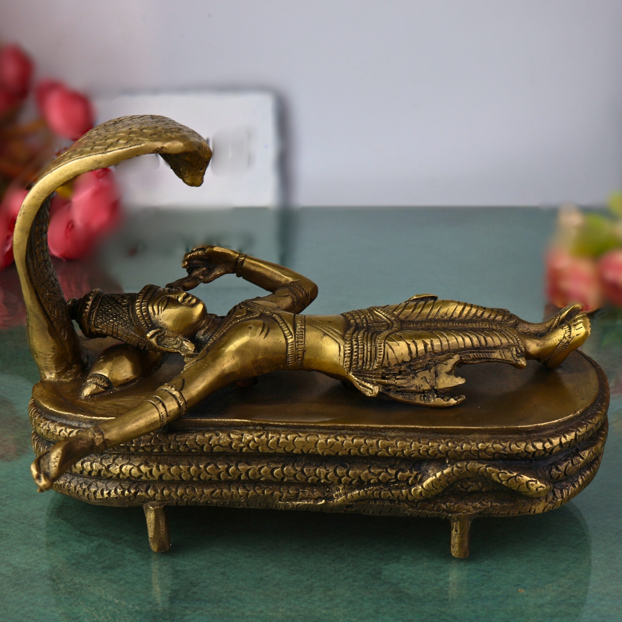 Brass Vishnu Idol Sleeping on Sheshnag | Narayana Murti | Balaji Pooja Statue | Govinda Vigraha | Padmanabha Home Decor & Spiritual Gift,Gold, 5.5 Inch, 1 Piece