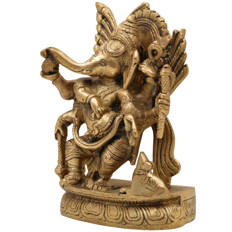 Handcrafted Brass Ganpati Idol | Vinayaka Ganesha Murti for Home Temple Pooja Decor | Peetal Ekadanta Statue | Vighnaharta Ganapati Showpiece by Bhunes, Gold, 7 Inch, 1 Piece