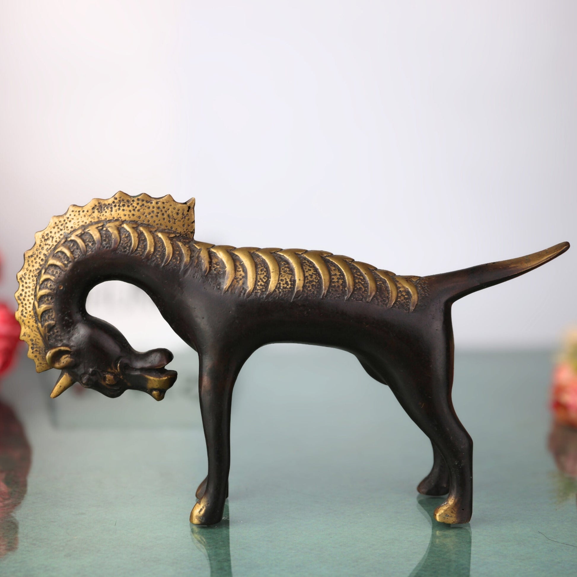 Brass Horse Idol | Marwari & Kathiawari Ashva Statue | Handcrafted Peetal Pittal Showpiece for Home, Temple & Festival Decor, Gold, 9.5 Inch, 1 Piece