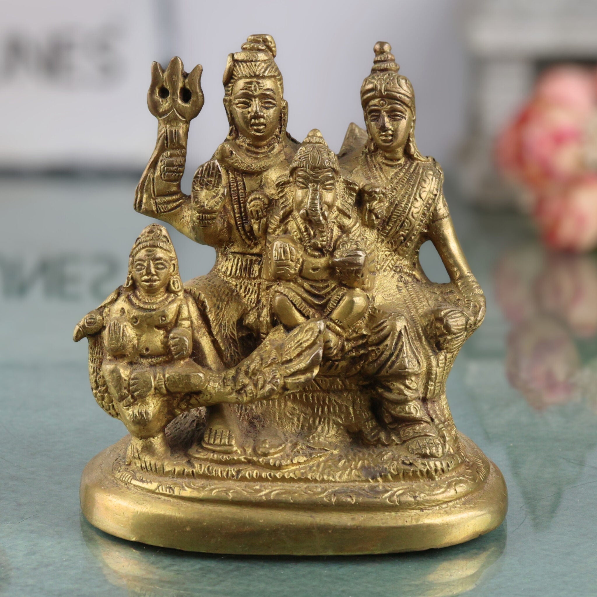 Brass Shiv Pariwar Sculpture With Parwati, Ganesha, Shiva And Lingam | Shiv Pariwar | Shivaparivar | Shivparivar Murti, Multicolor, 5 Inch, 1 Piece