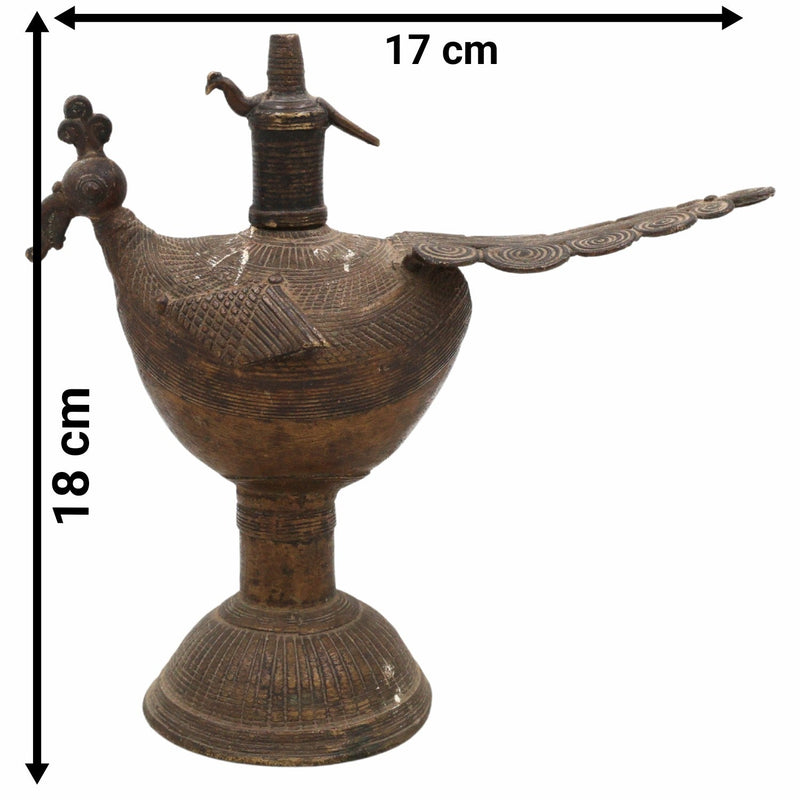 Handcrafted Brass Deepalakshmi Kuthuvilakku | Traditional Pittal Diya Deepam Vilakku Idol for Pooja | Lakshmi Samai Oil Lamp,Gold, 7 Inch, 1 Piece