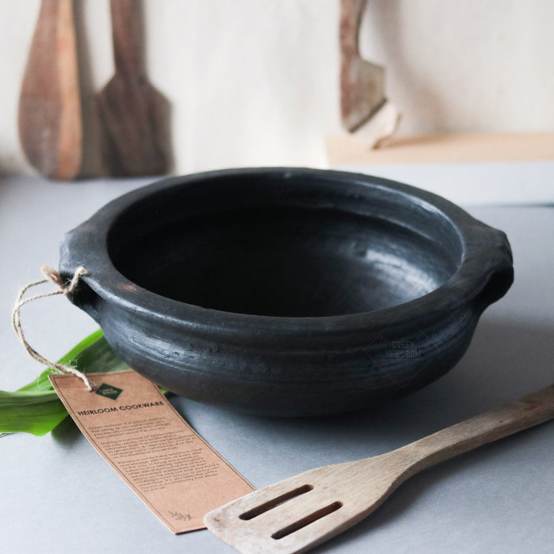 Velanstore Blackened Urali Pot (Large)