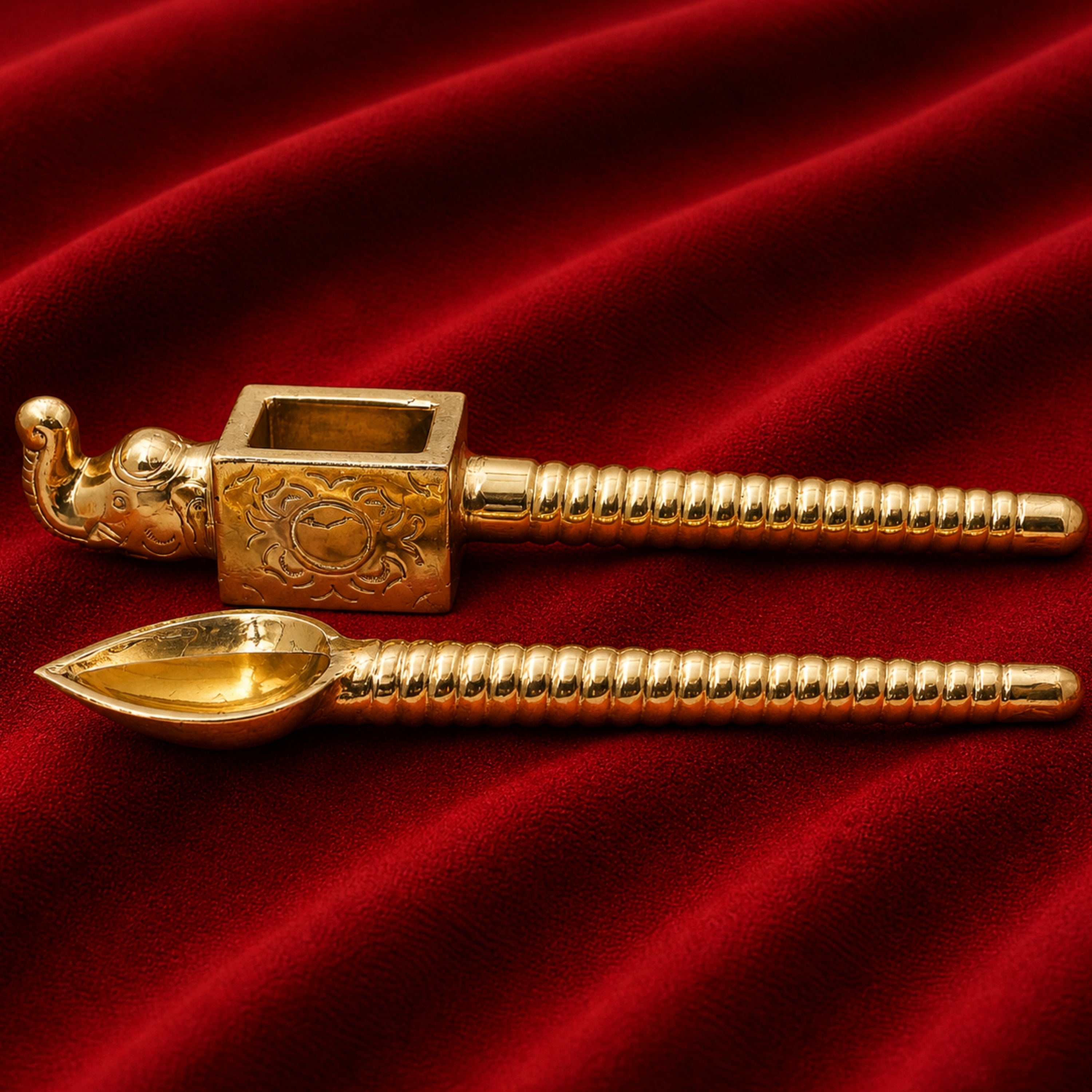 Brass Handcrafted Elephant Shaped Havan Spoons (Set of 2) – Traditional Yajna Achamani Sruva for Agnihotra & Vedic Rituals, Gold, 20 Inch, 2 Piece