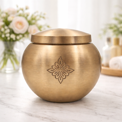 Bhunes Handcrafted Brass Ghee Box, Traditional Multi-Use Storage Container for Kitchen & Spices, 0.5 Litre, Gold, 3.5 Inch, 1 Piece
