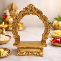 Brass Peeta With Prabhavali, Pitala Peetham Arch Stand for Hindu Deity, Murugan Lakshmi Saraswati Vishnu Puja Chowki,Gold, 8 Inch, 1 Piece