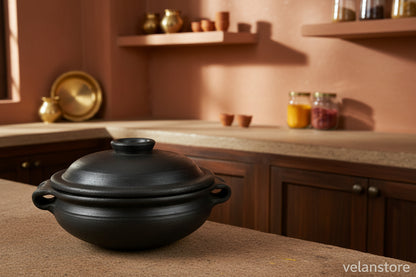 Blackened Clay Uruli with lid (LARGE)