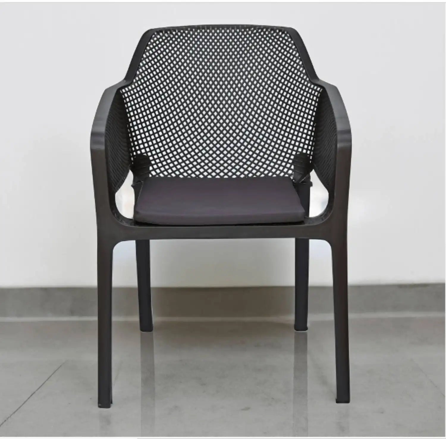 Nilkamal Captain Chair with Leatherette Cushion