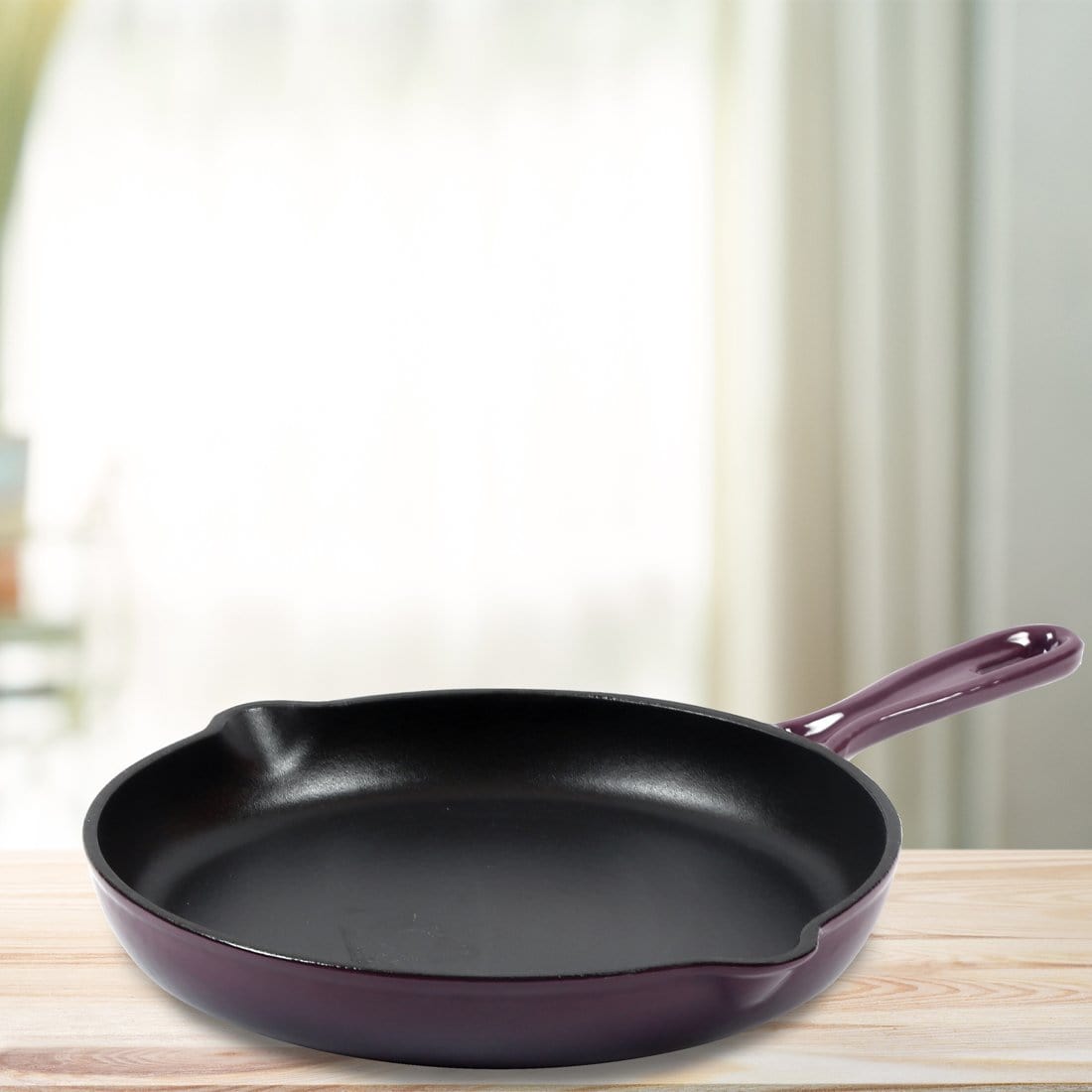 Ferro Cast-iron 26 cm Frying Pan, Corrosion-Resistant Coating, Compatible on Induction, 1.6 L, 5 Years Warranty, Purple