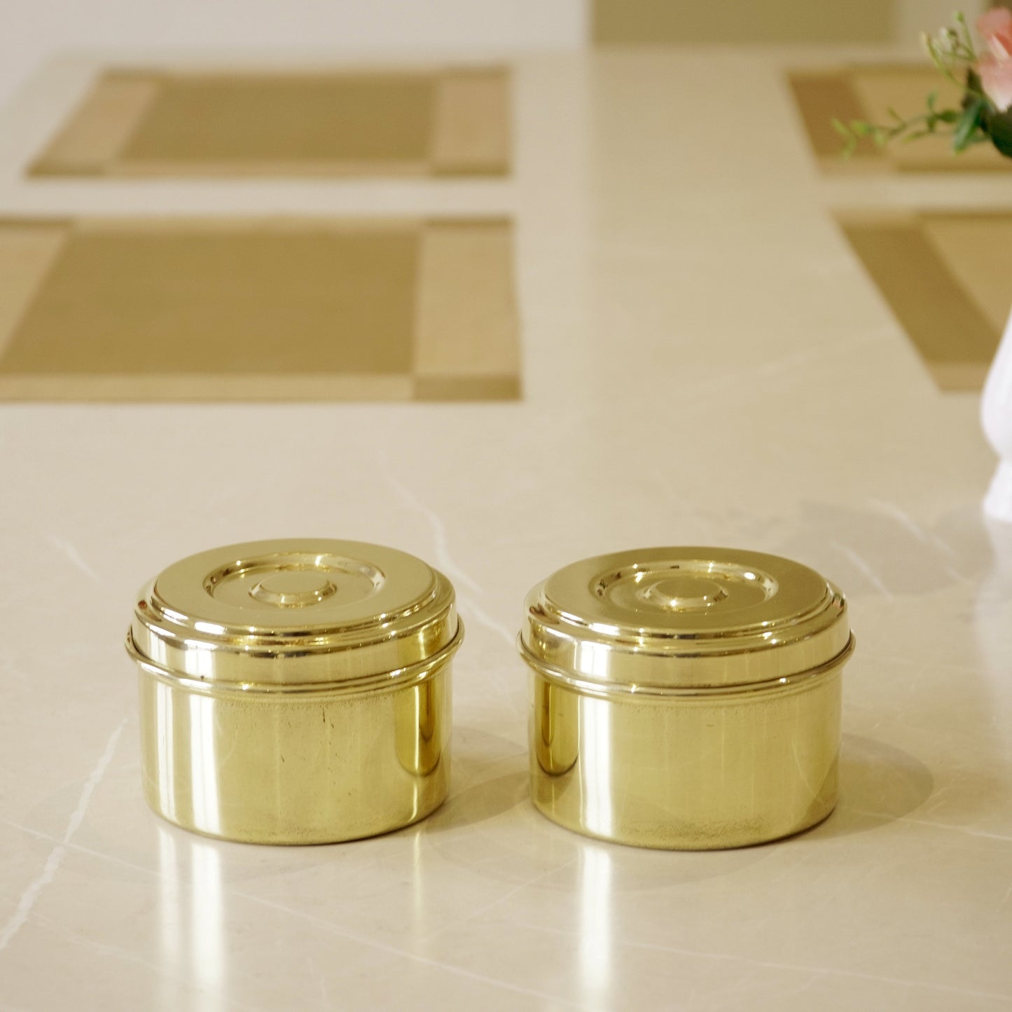 Brass Small Laddu Box / Katordaan