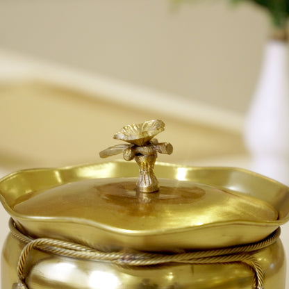 Brass Antique Tie Bowl with Lid