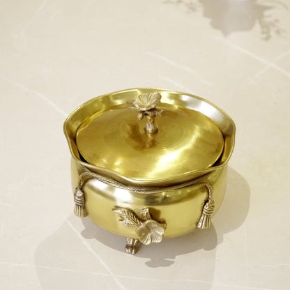 Brass Antique Tie Bowl with Lid